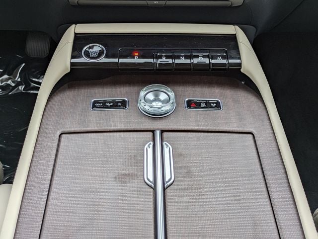 2027 Lincoln Navigator Reserve