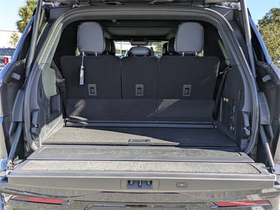 2025 Lincoln Navigator Black Label