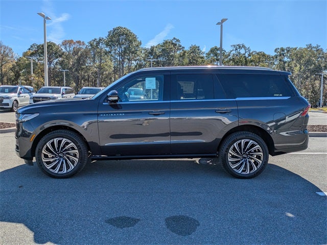 2025 Lincoln Navigator Black Label