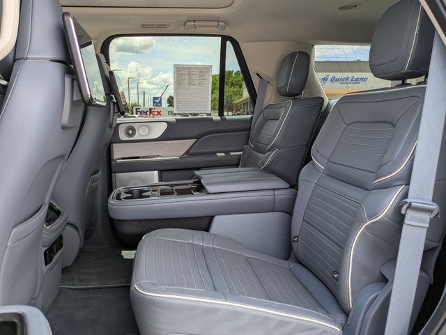 2023 Lincoln Navigator Black Label