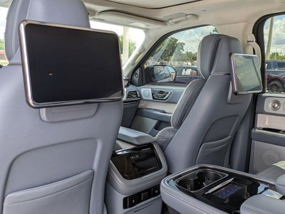 2023 Lincoln Navigator Black Label
