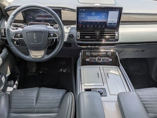 2023 Lincoln Navigator Black Label
