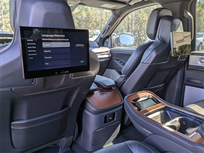 2025 Lincoln Navigator Black Label
