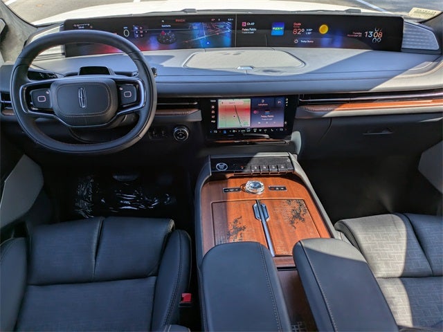 2025 Lincoln Navigator Black Label