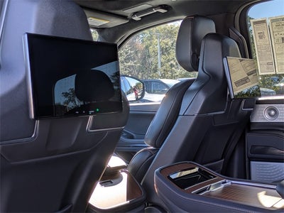 2025 Lincoln Navigator Black Label