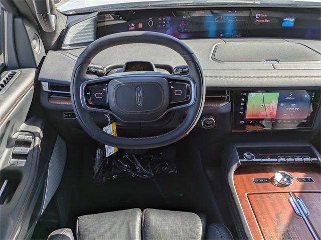 2025 Lincoln Navigator Black Label