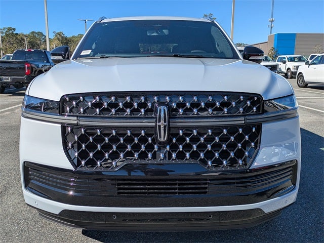 2025 Lincoln Navigator Black Label