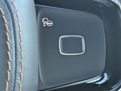 2027 Lincoln Navigator Black Label