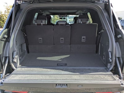 2027 Lincoln Navigator Black Label