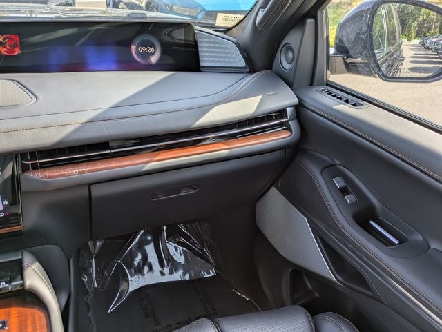 2027 Lincoln Navigator Black Label