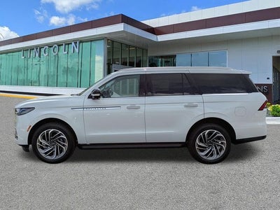 2026 Lincoln Navigator Premiere