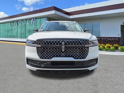 2026 Lincoln Navigator Premiere