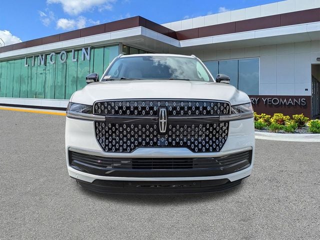 2026 Lincoln Navigator Premiere
