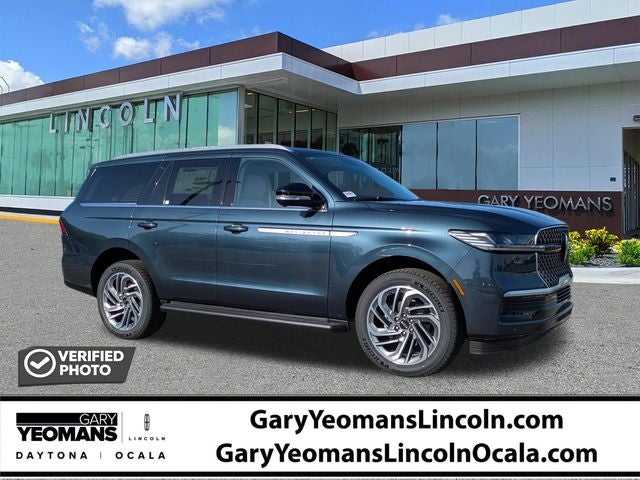 2026 Lincoln Navigator Premiere