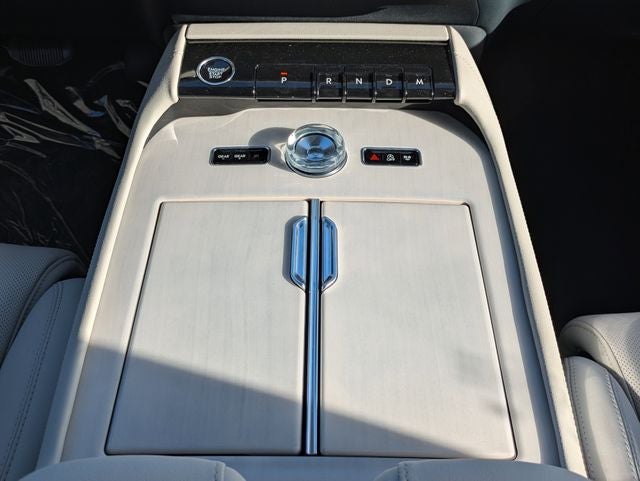 2026 Lincoln Navigator Premiere