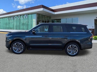 2026 Lincoln Navigator Premiere