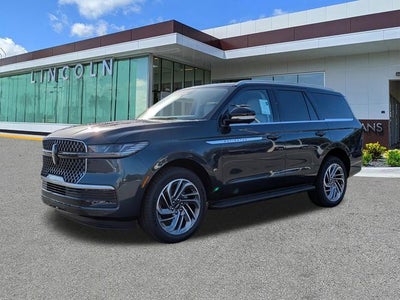 2026 Lincoln Navigator Premiere