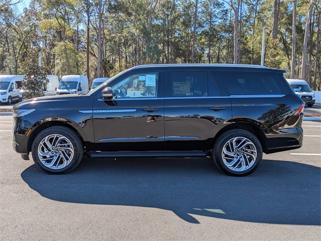 2026 Lincoln Navigator Premiere