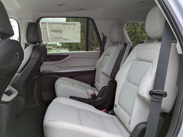 2026 Lincoln Navigator Premiere