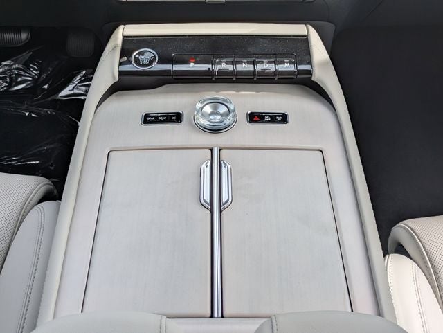 2026 Lincoln Navigator Premiere