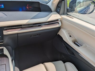 2027 Lincoln Navigator Premiere