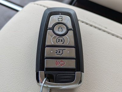 2027 Lincoln Navigator Premiere