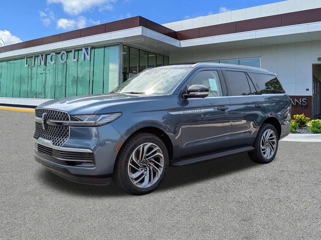 2027 Lincoln Navigator Premiere