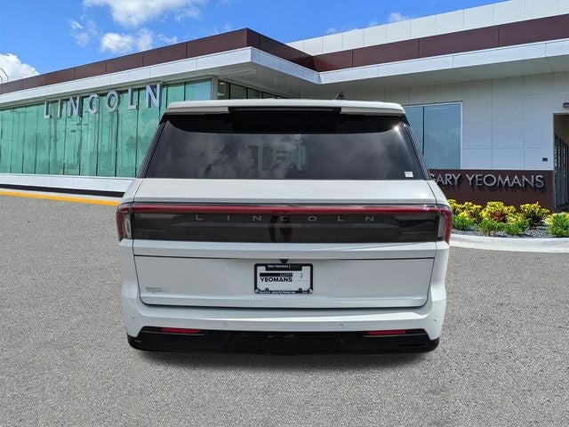 2026 Lincoln Navigator L Reserve
