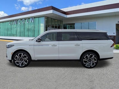 2026 Lincoln Navigator L Reserve