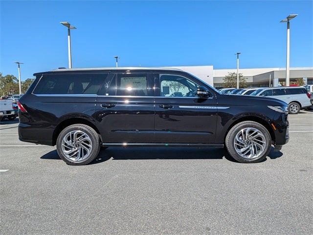2025 Lincoln Navigator L Reserve
