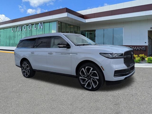 2026 Lincoln Navigator L Reserve