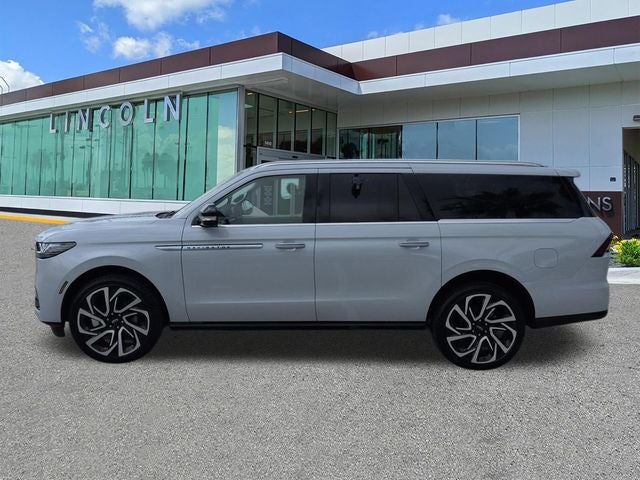 2026 Lincoln Navigator L Reserve