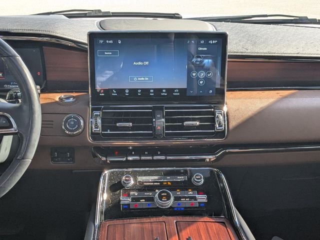 2023 Lincoln Navigator L Reserve