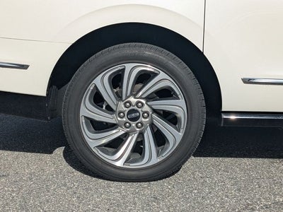 2023 Lincoln Navigator L Reserve