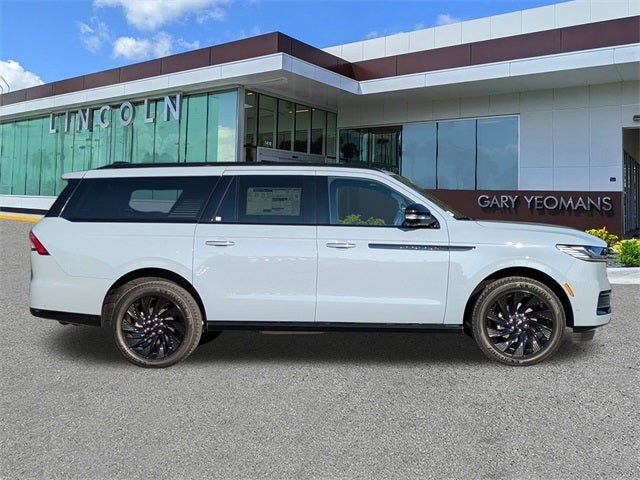 2025 Lincoln Navigator L Reserve