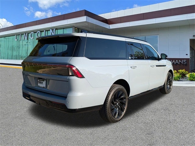 2025 Lincoln Navigator L Reserve