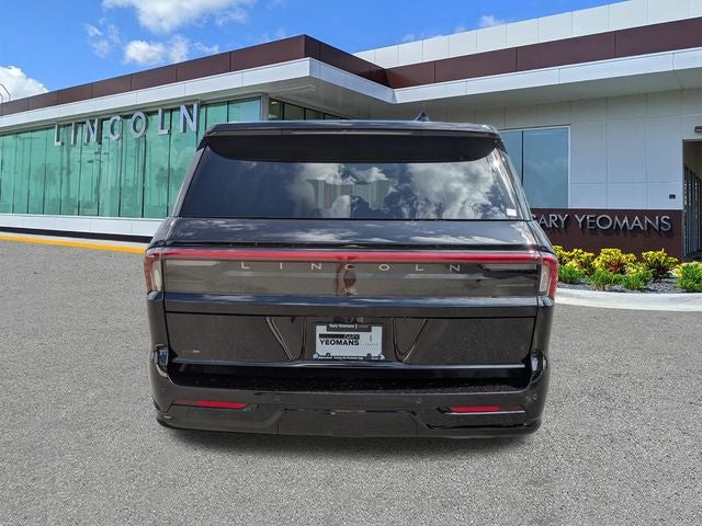 2026 Lincoln Navigator L Reserve
