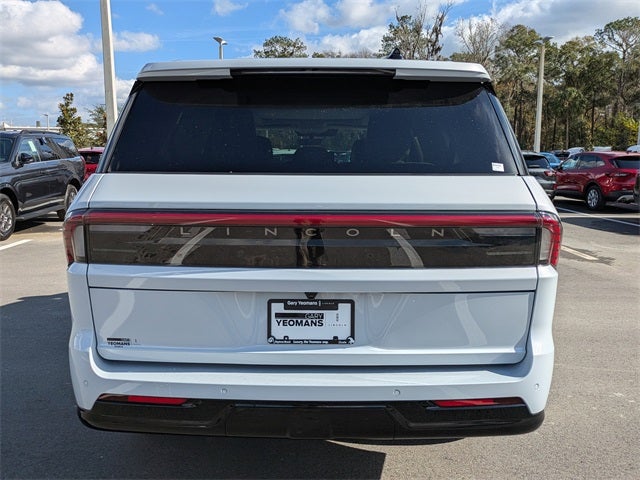 2026 Lincoln Navigator L Reserve