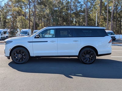 2026 Lincoln Navigator L Reserve