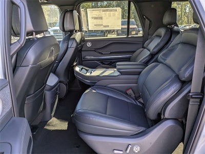 2025 Lincoln Navigator L Reserve