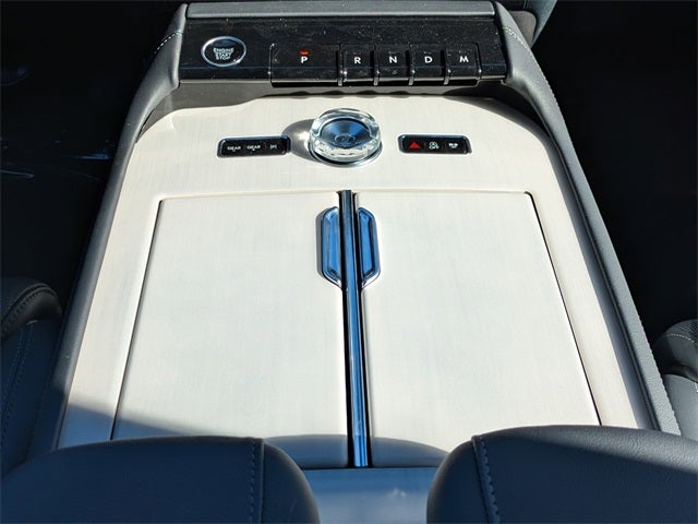 2025 Lincoln Navigator L Reserve