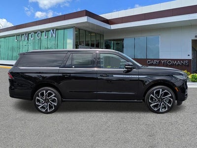 2026 Lincoln Navigator L Reserve