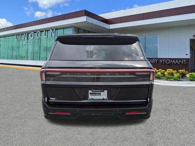 2026 Lincoln Navigator L Reserve