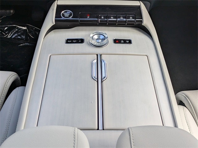 2026 Lincoln Navigator L Premiere