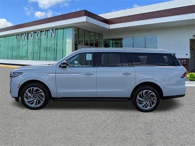 2026 Lincoln Navigator L Premiere