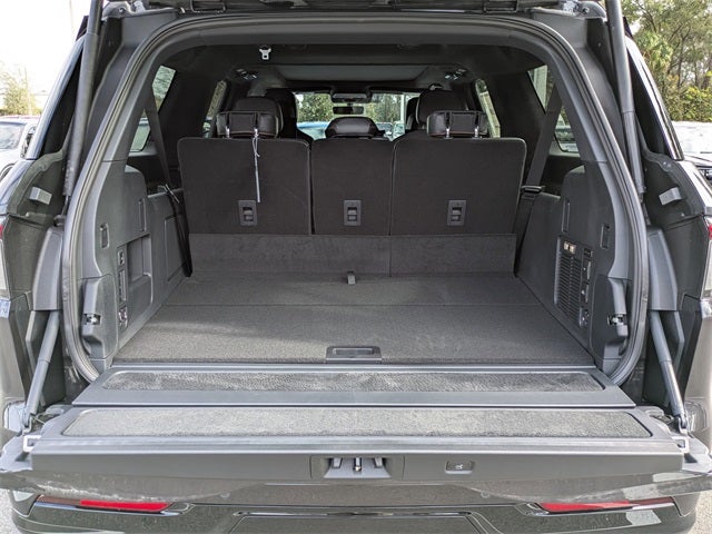 2025 Lincoln Navigator L Black Label