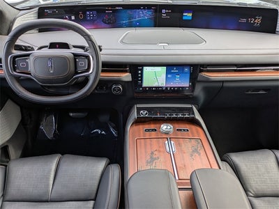 2025 Lincoln Navigator L Black Label