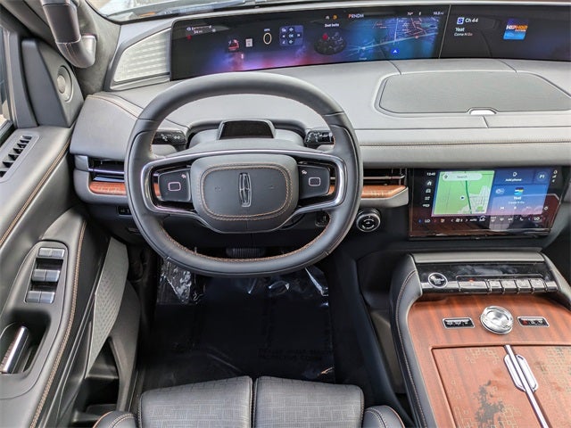 2025 Lincoln Navigator L Black Label