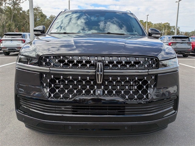 2025 Lincoln Navigator L Black Label