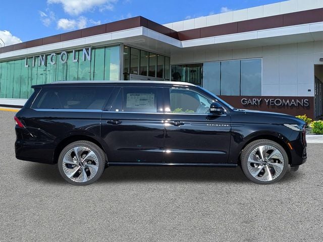 2027 Lincoln Navigator L Black Label